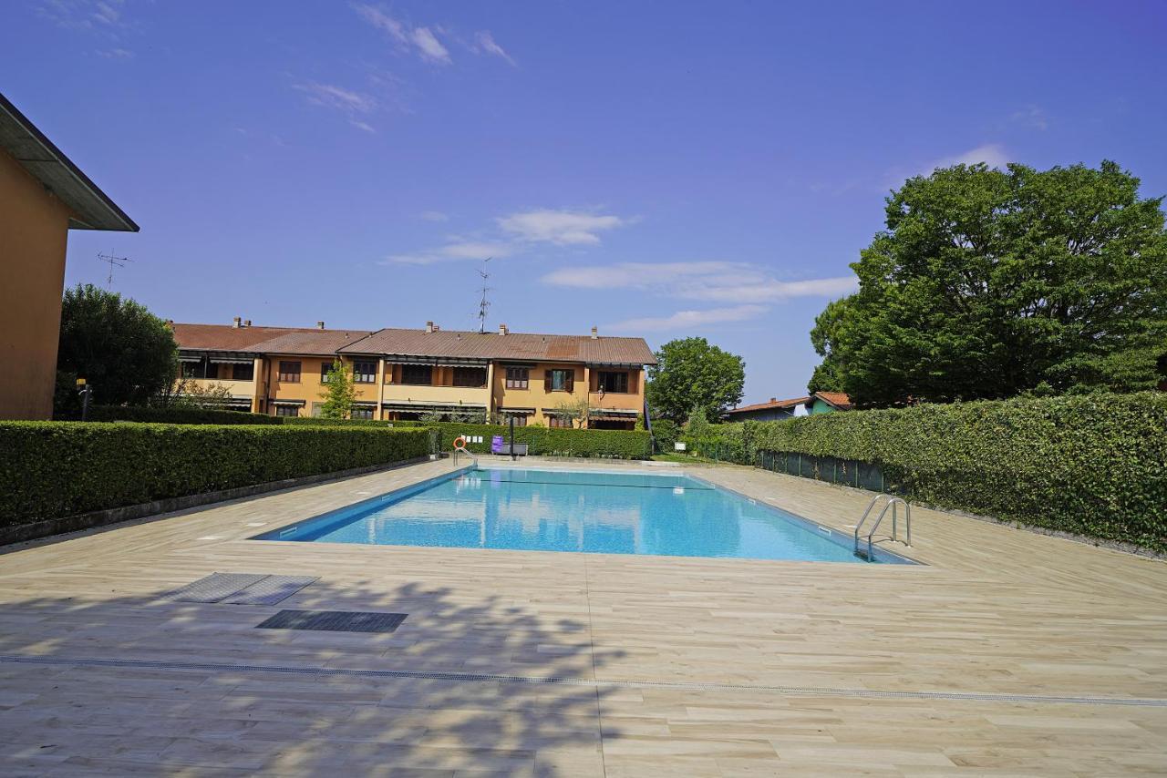 Casa Rudi - Gardagate Apartment Сирмионе Екстериор снимка